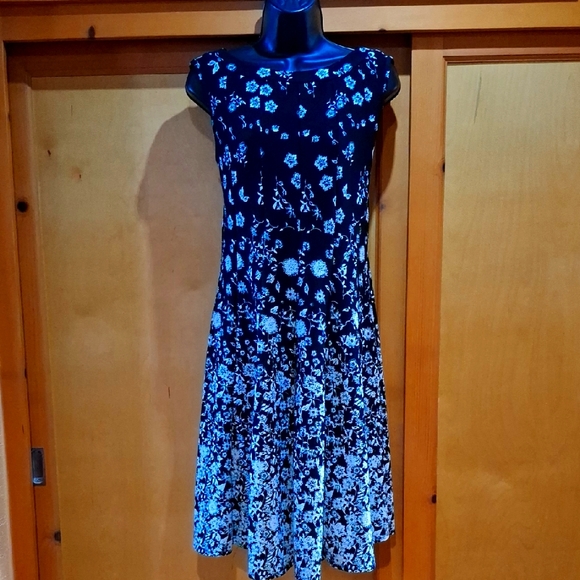 Haani Dresses & Skirts - Haani Petites Size PL, Black And White Print.